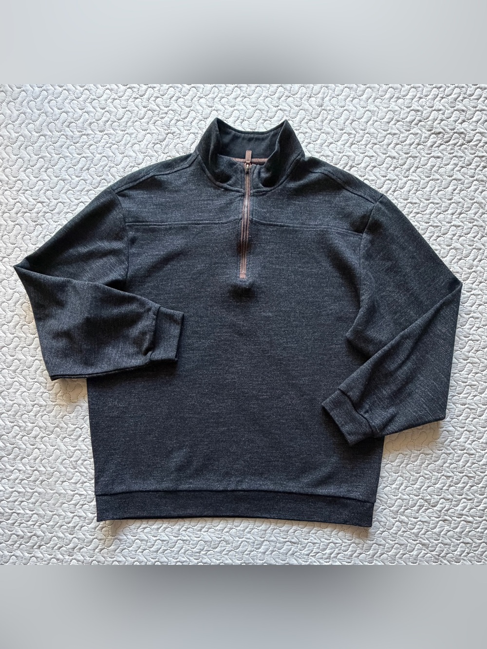 Roundtree & Yorke Men’s Large Charcoal Quarter Zip Pullover Sweater